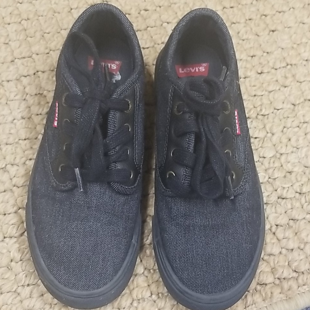 Girls Levi Shoes
